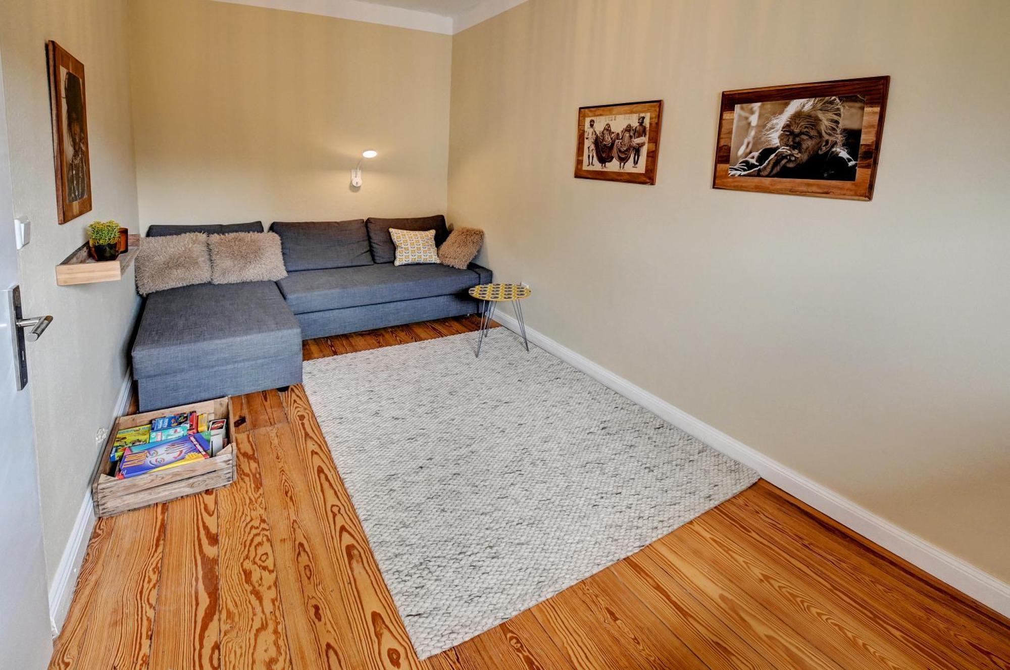 Mittendrin - Apartment Mit 2 Balkonen Sehr Zentral فلنسبورغ المظهر الخارجي الصورة